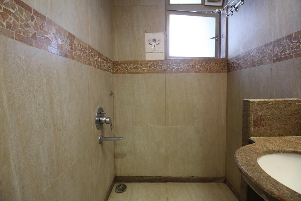 Hotel Samrat Bombaim Quarto foto