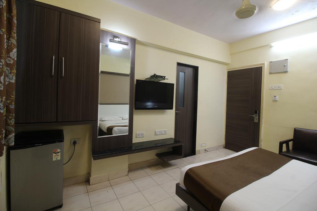Hotel Samrat Bombaim Quarto foto