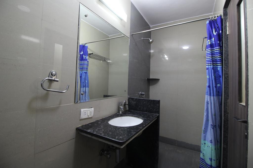 Hotel Samrat Bombaim Quarto foto
